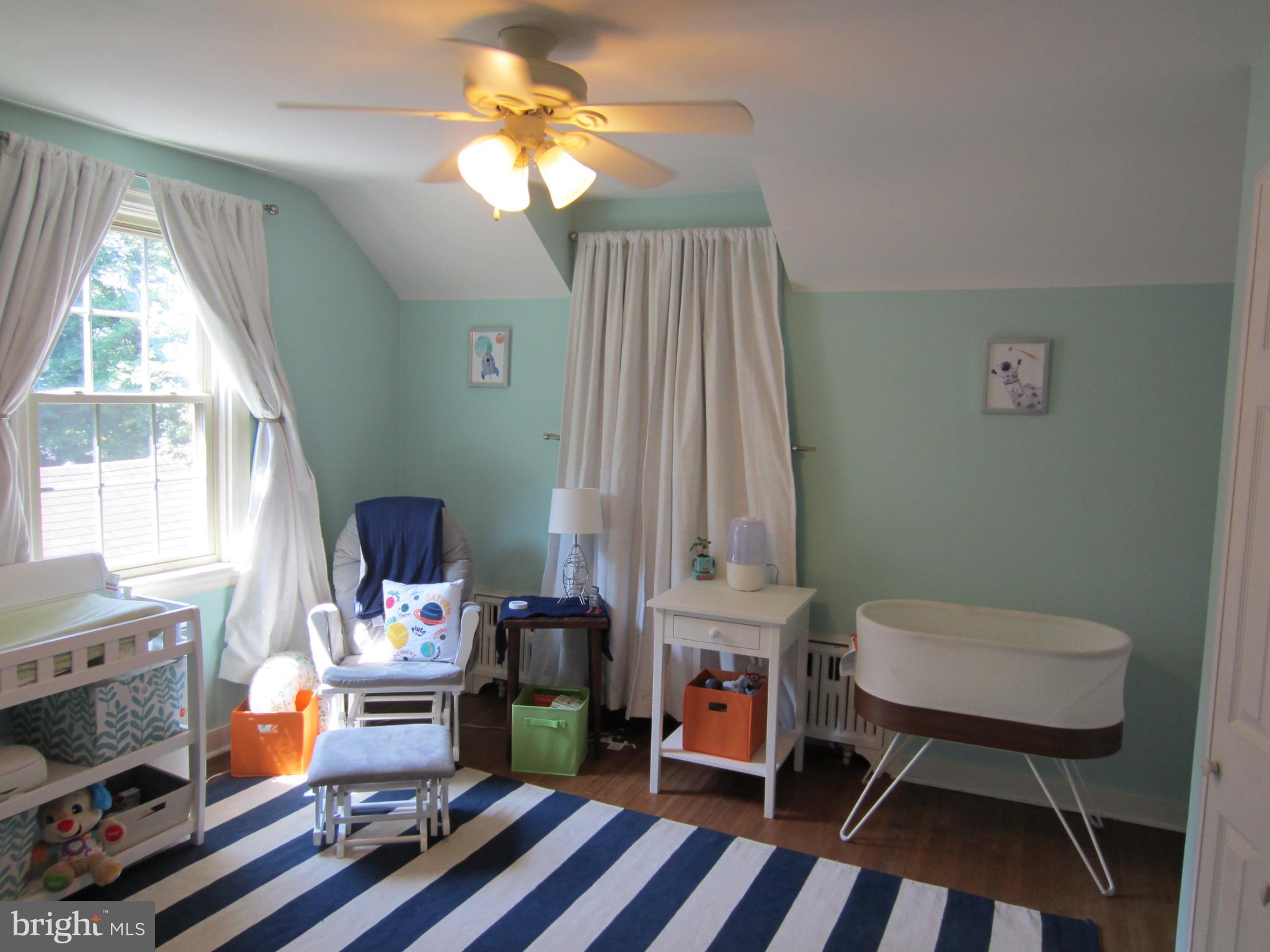 SCHOOL LANE HILLS - Residential