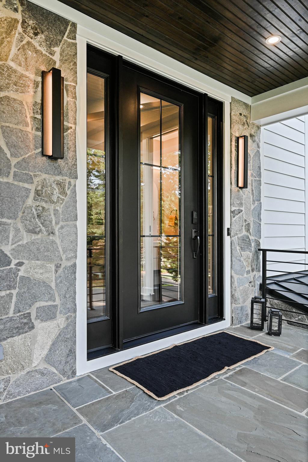 LOCUST HILL - Residential