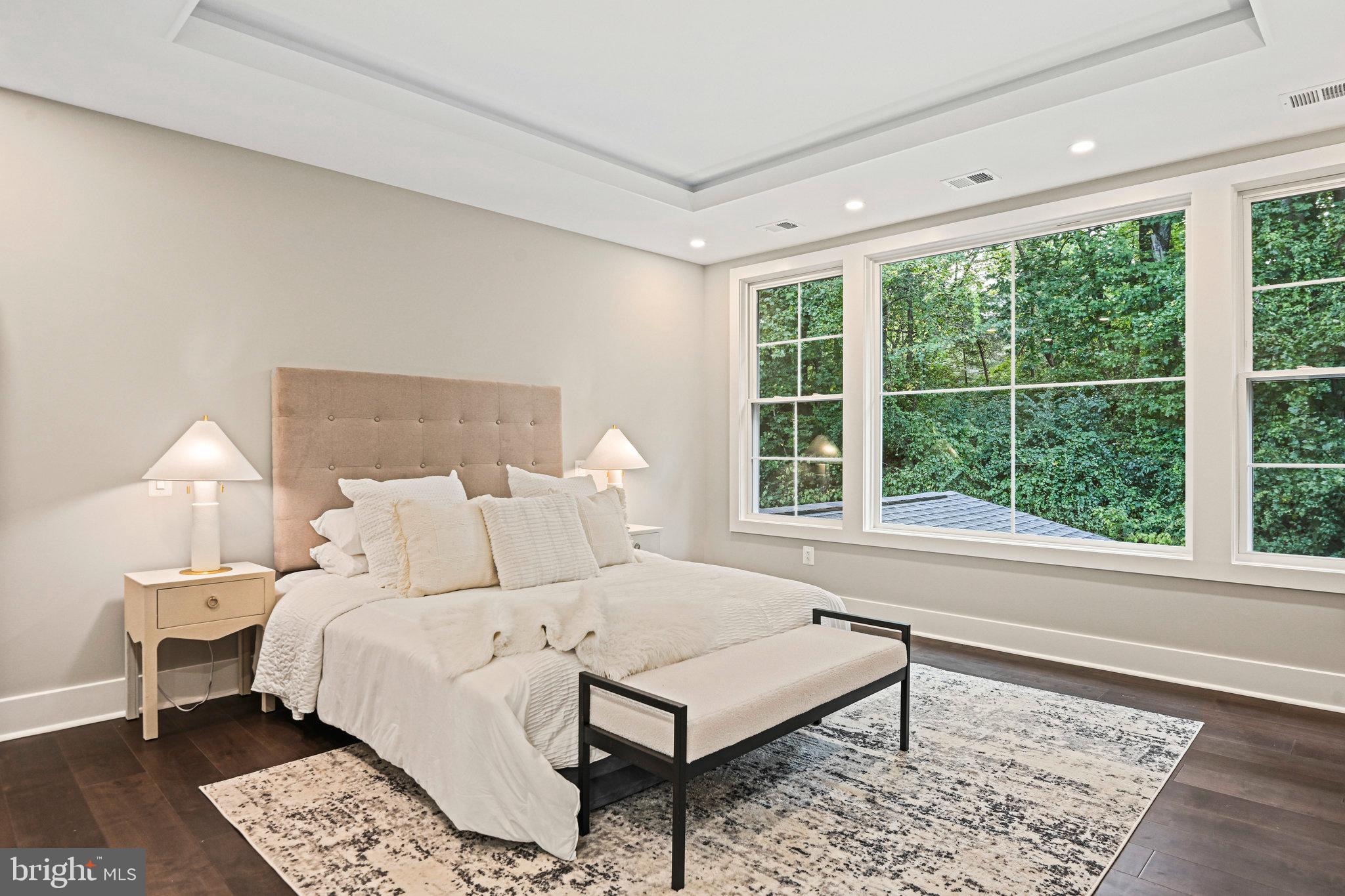 LOCUST HILL - Residential