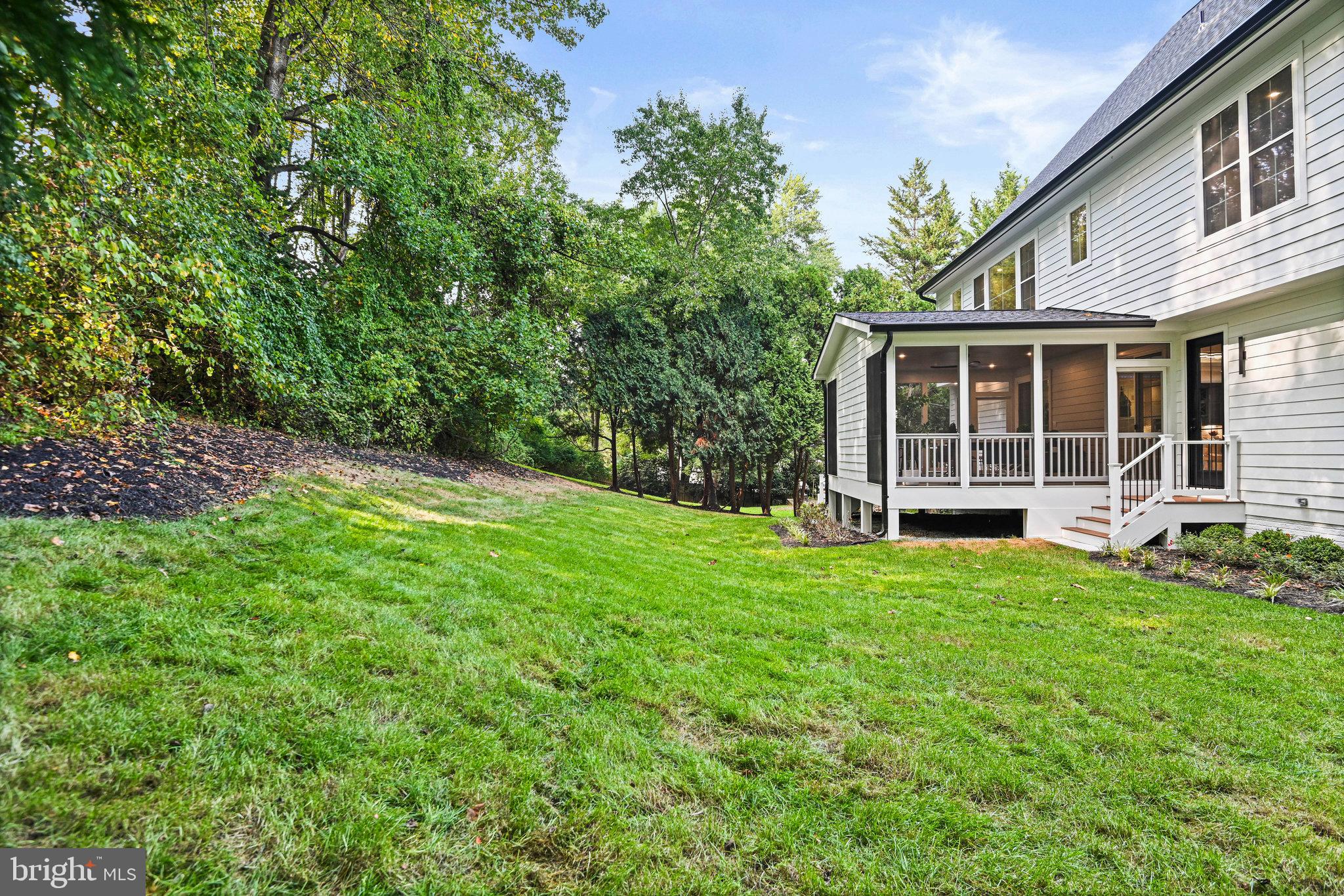 LOCUST HILL - Residential