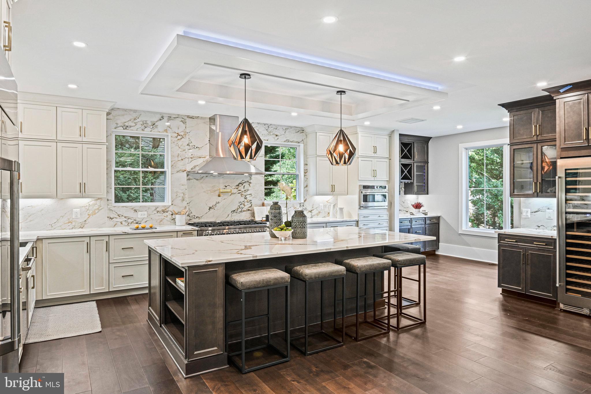 LOCUST HILL - Residential