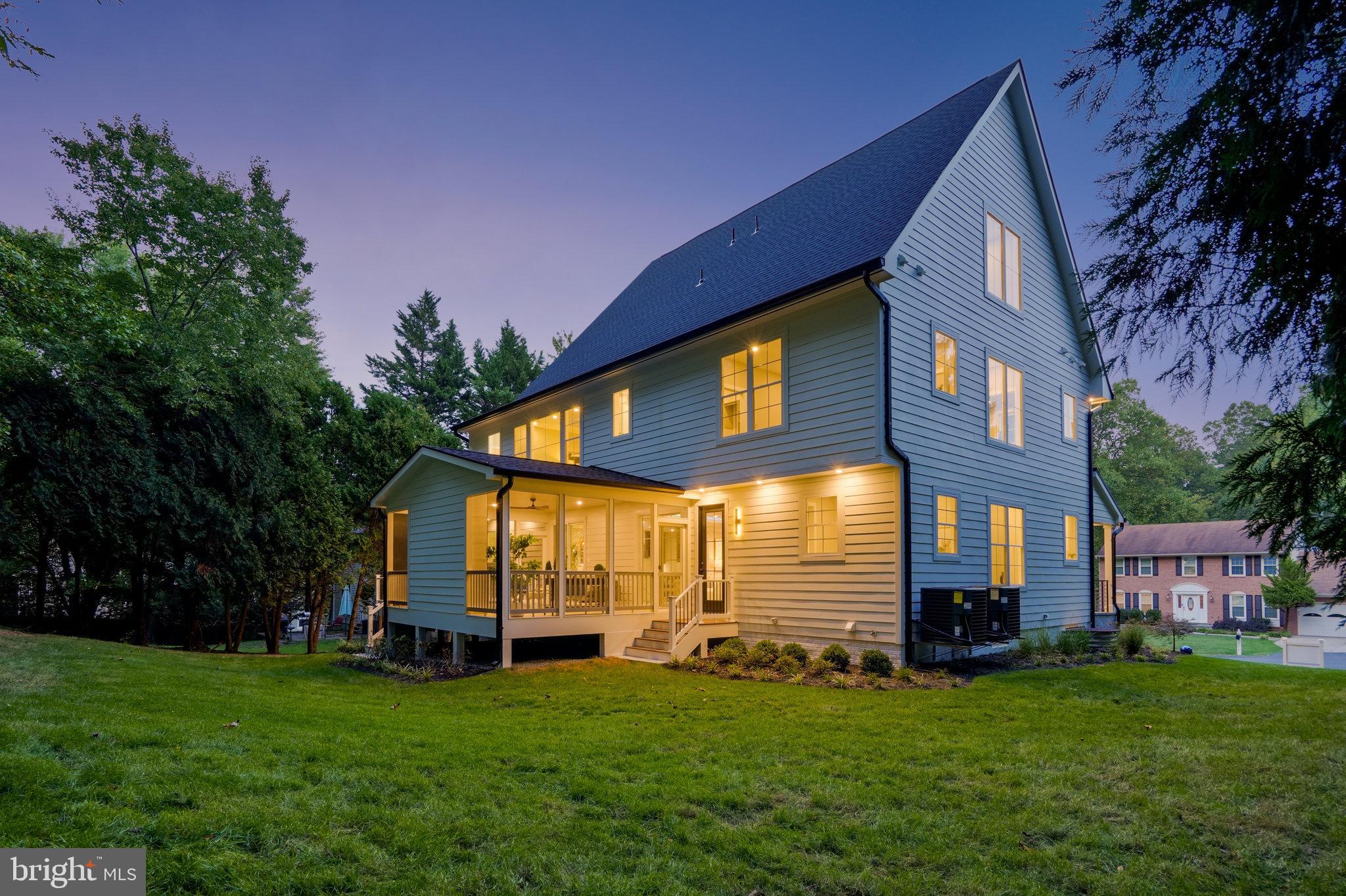 LOCUST HILL - Residential