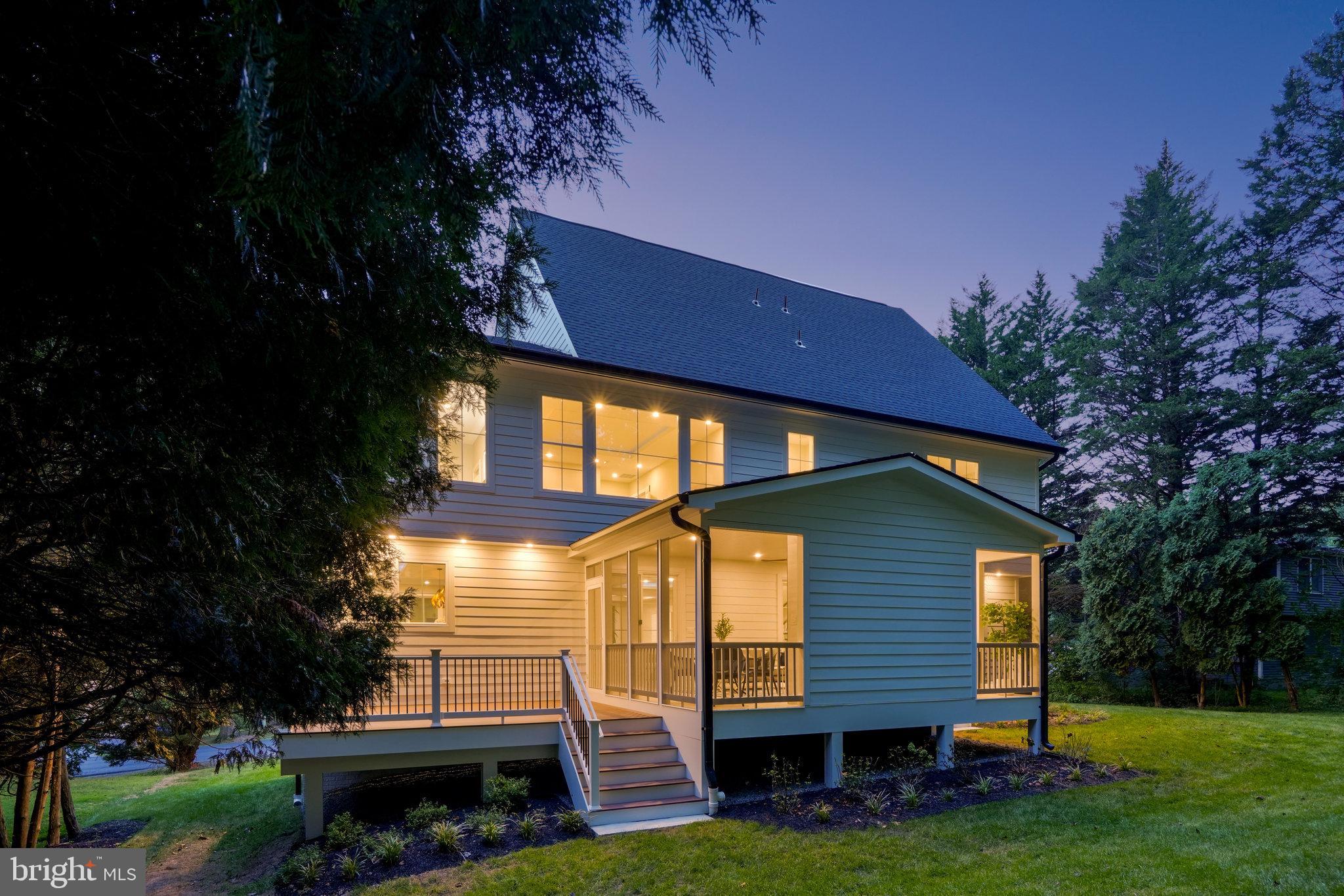 LOCUST HILL - Residential