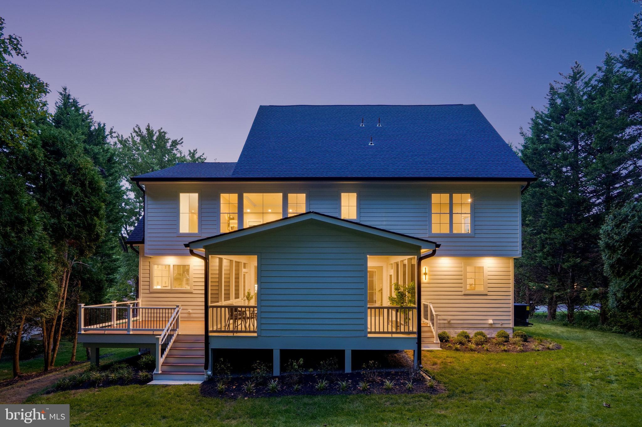 LOCUST HILL - Residential