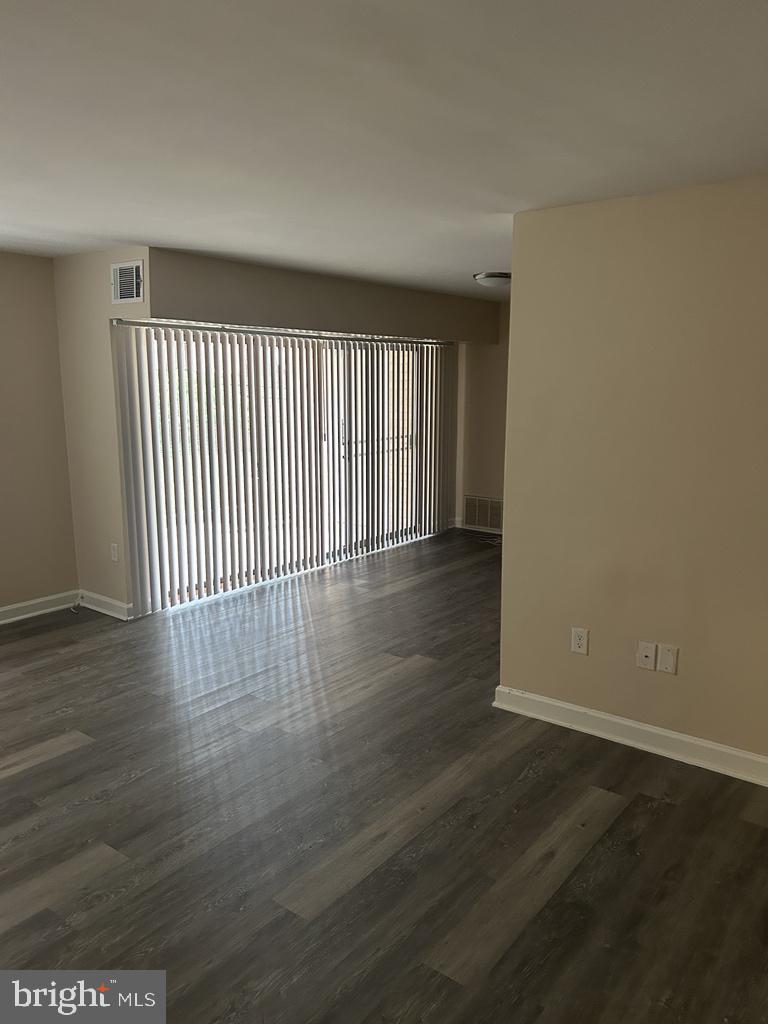 WESTWOOD PARK - Residential