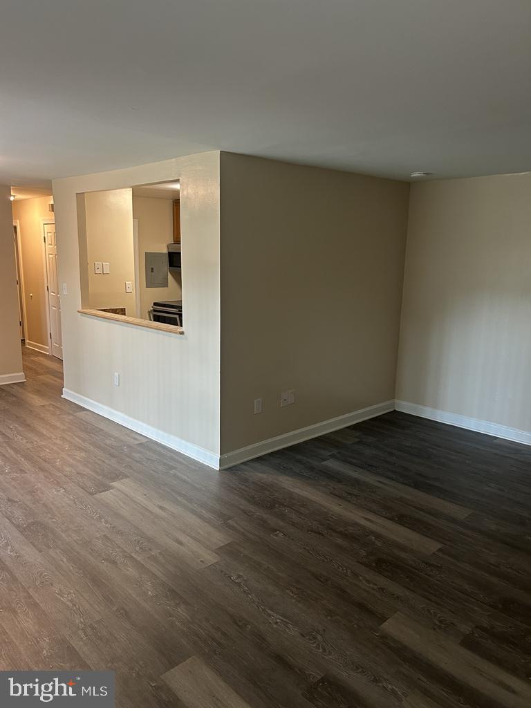 WESTWOOD PARK - Residential