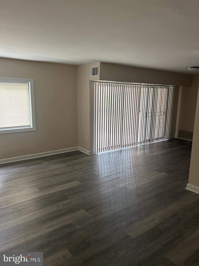 WESTWOOD PARK - Residential