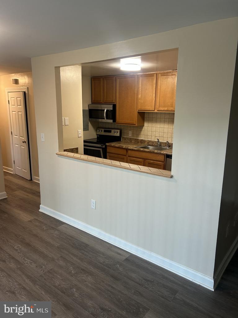 WESTWOOD PARK - Residential