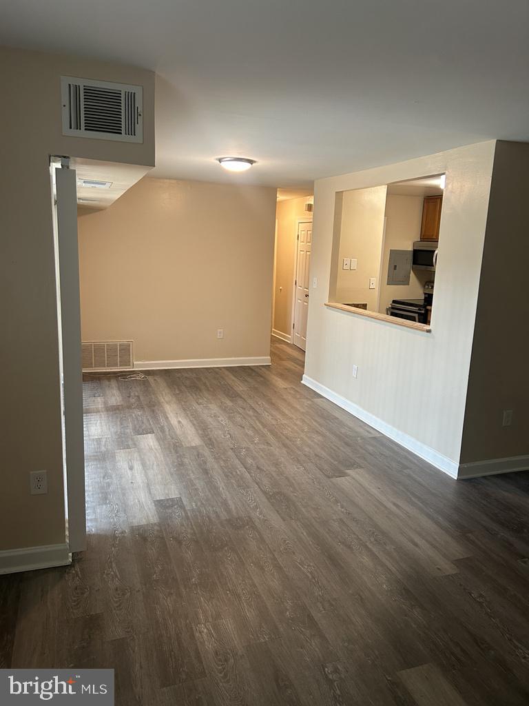 WESTWOOD PARK - Residential