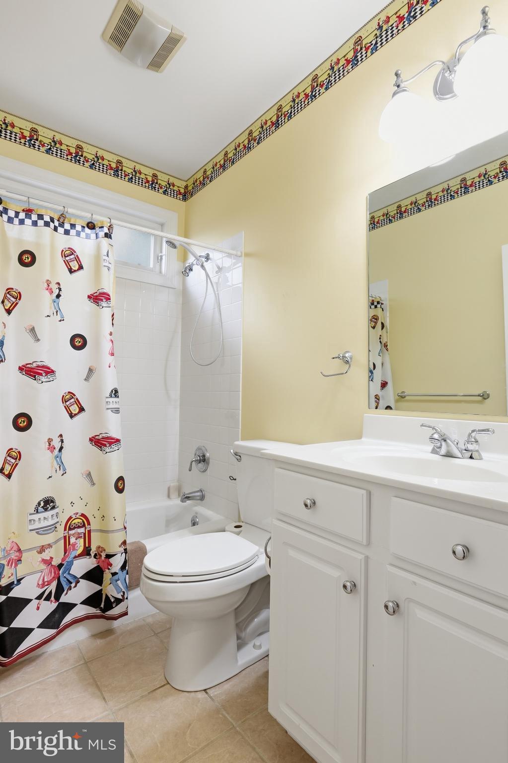 REHOBOTH BEACH YACHT AND CC - Residential