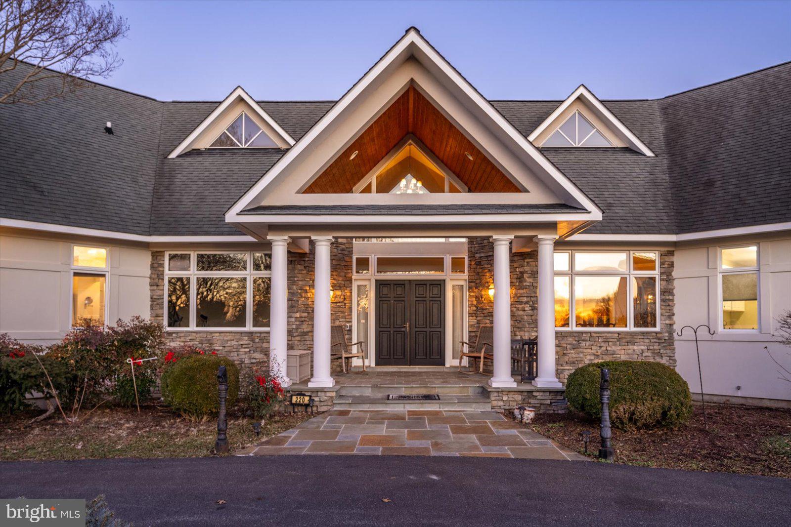 KENT ISLAND - Residential