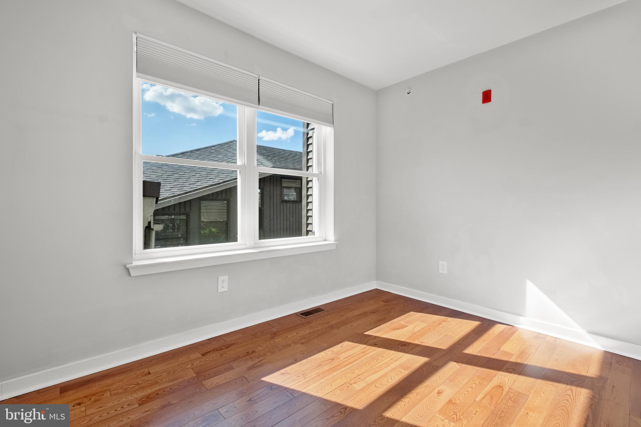 KENSINGTON - Residential Lease