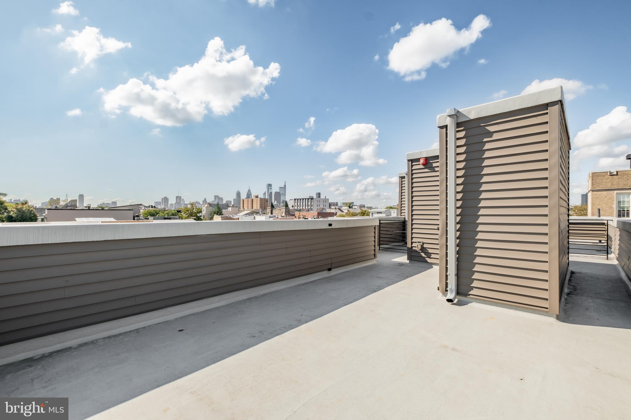 KENSINGTON - Residential Lease