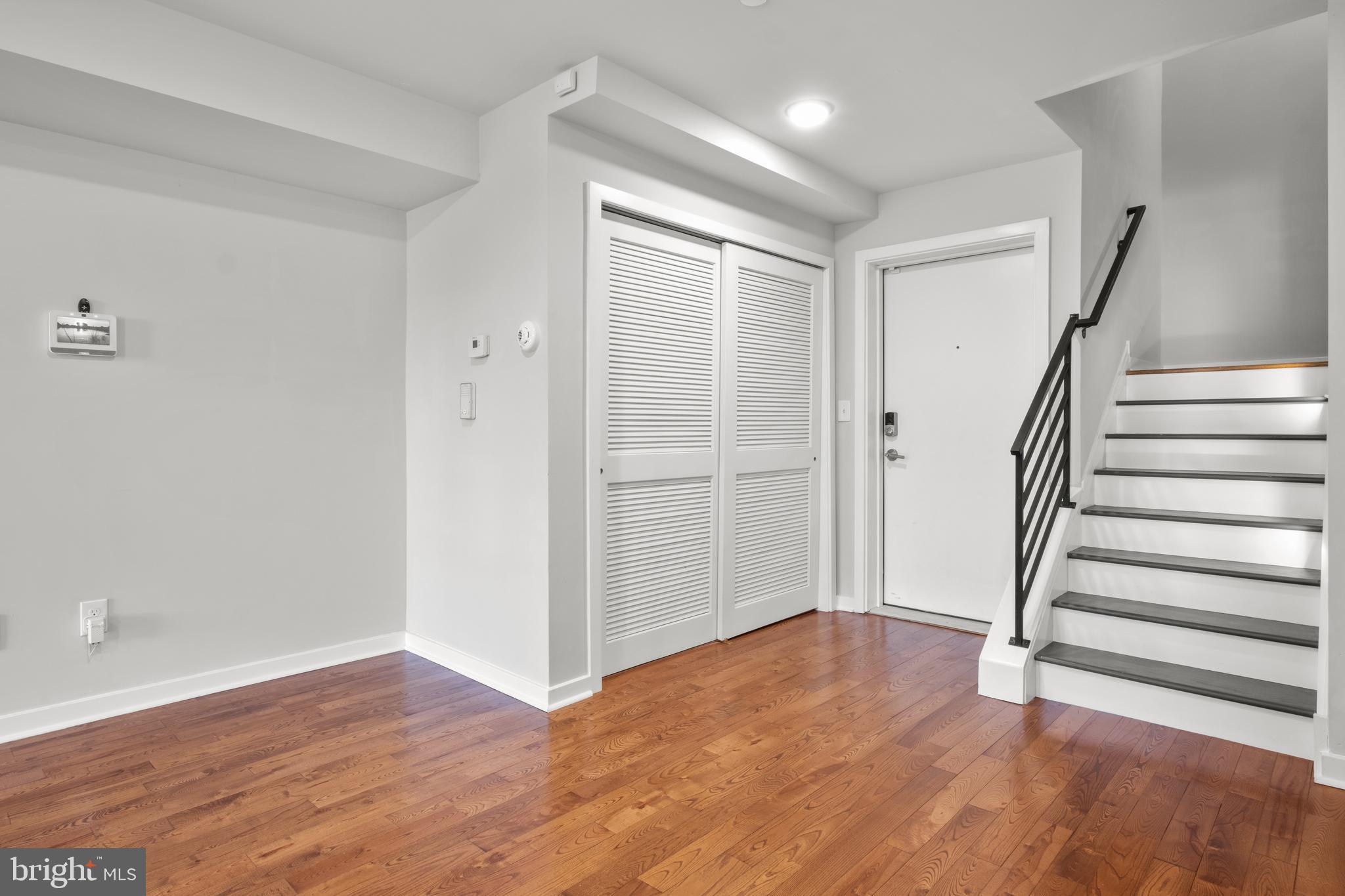 KENSINGTON - Residential Lease