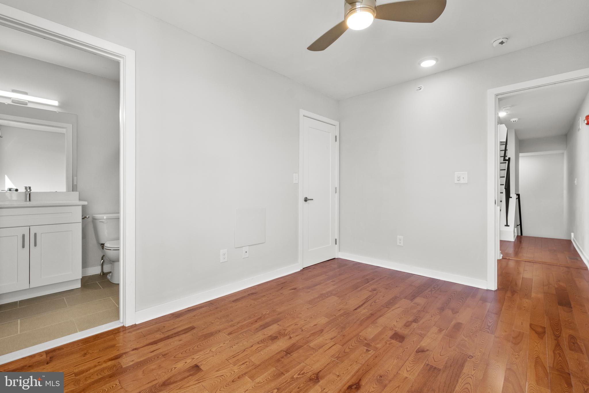 KENSINGTON - Residential Lease