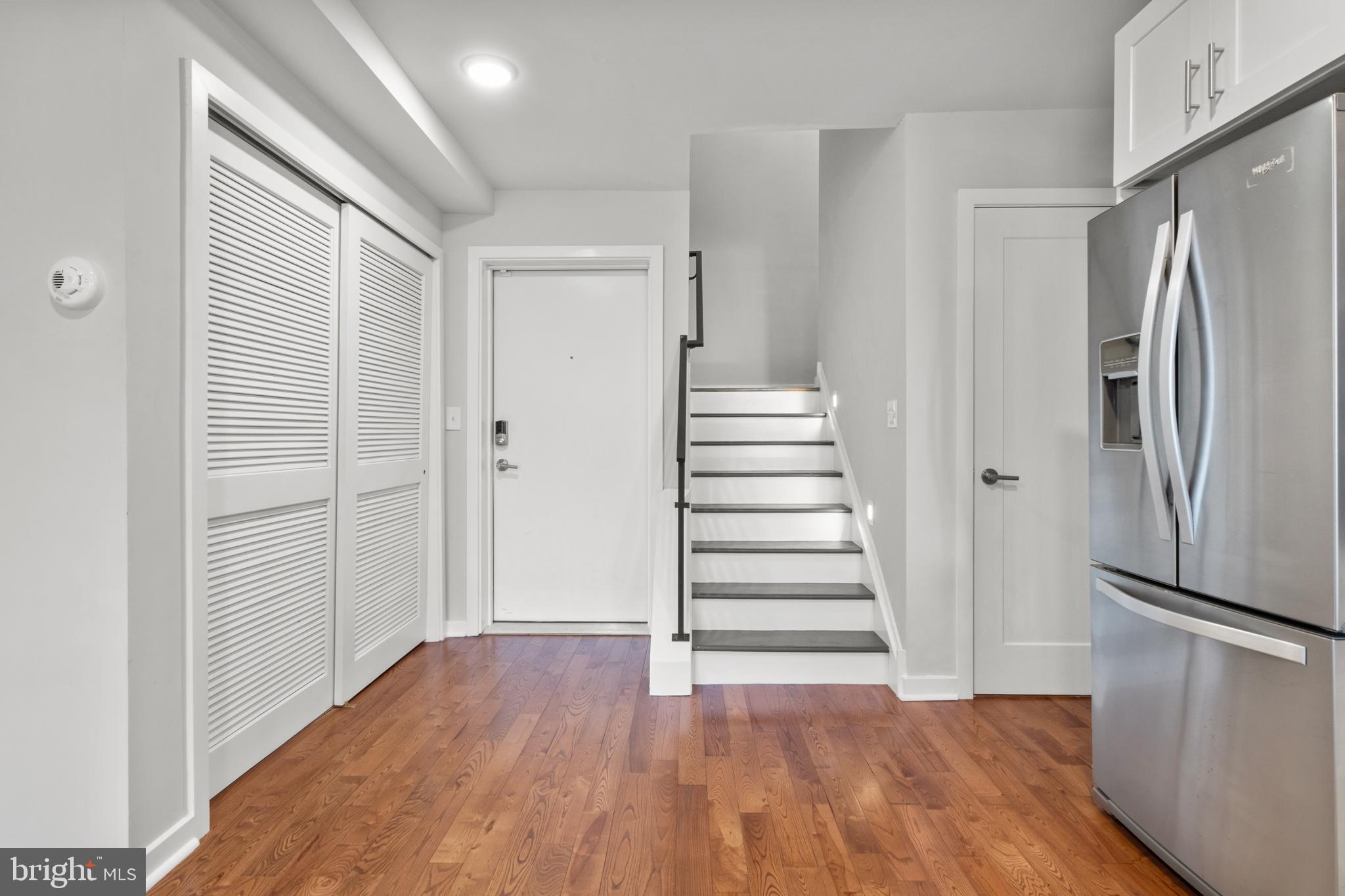 KENSINGTON - Residential Lease