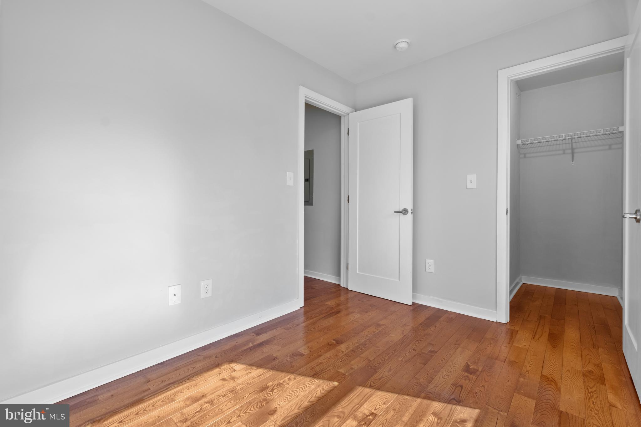 KENSINGTON - Residential Lease