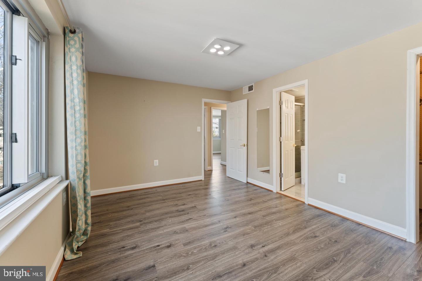 BRIARWOOD COURT - Residential Lease