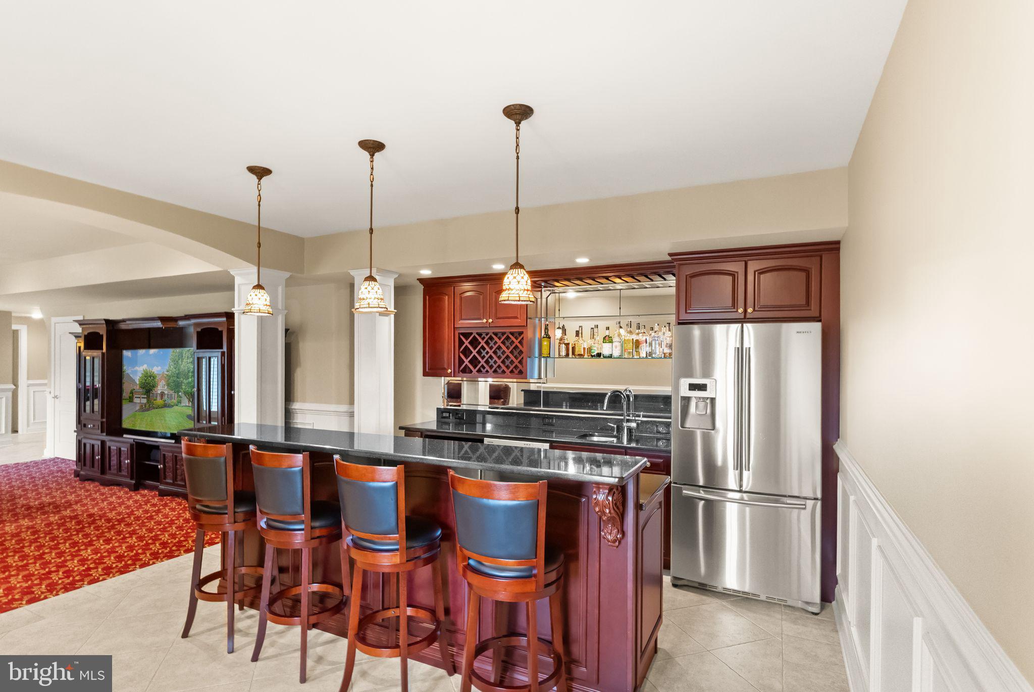 RIVER CREEK - Residential
