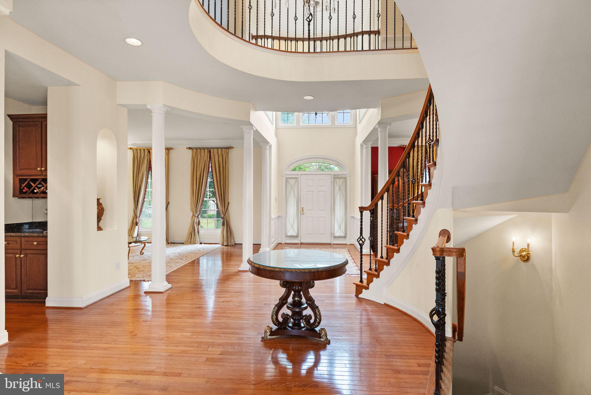 RIVER CREEK - Residential