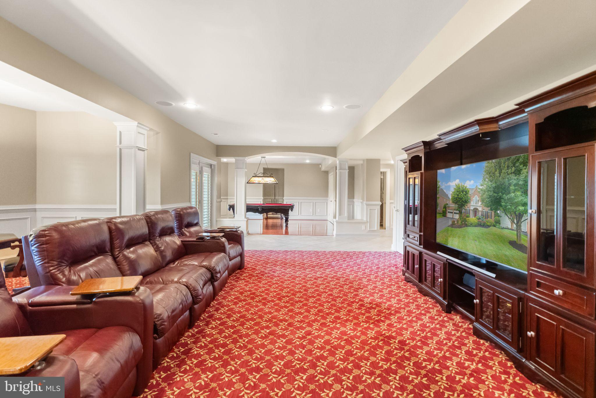 RIVER CREEK - Residential