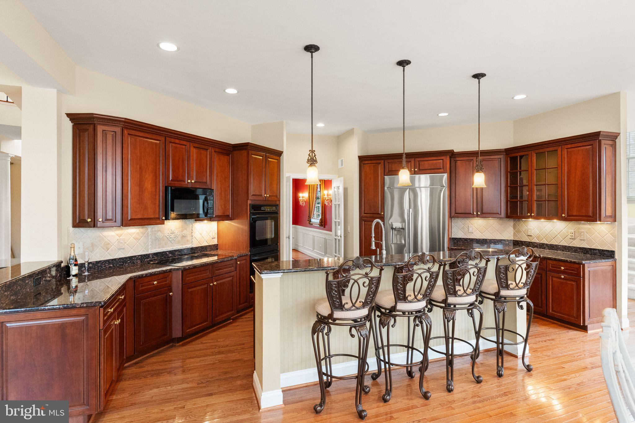 RIVER CREEK - Residential