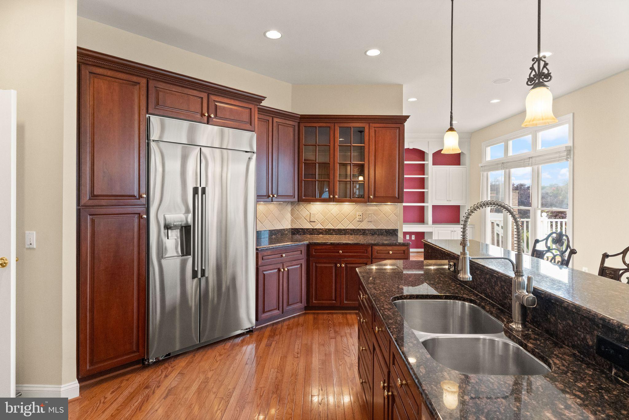 RIVER CREEK - Residential