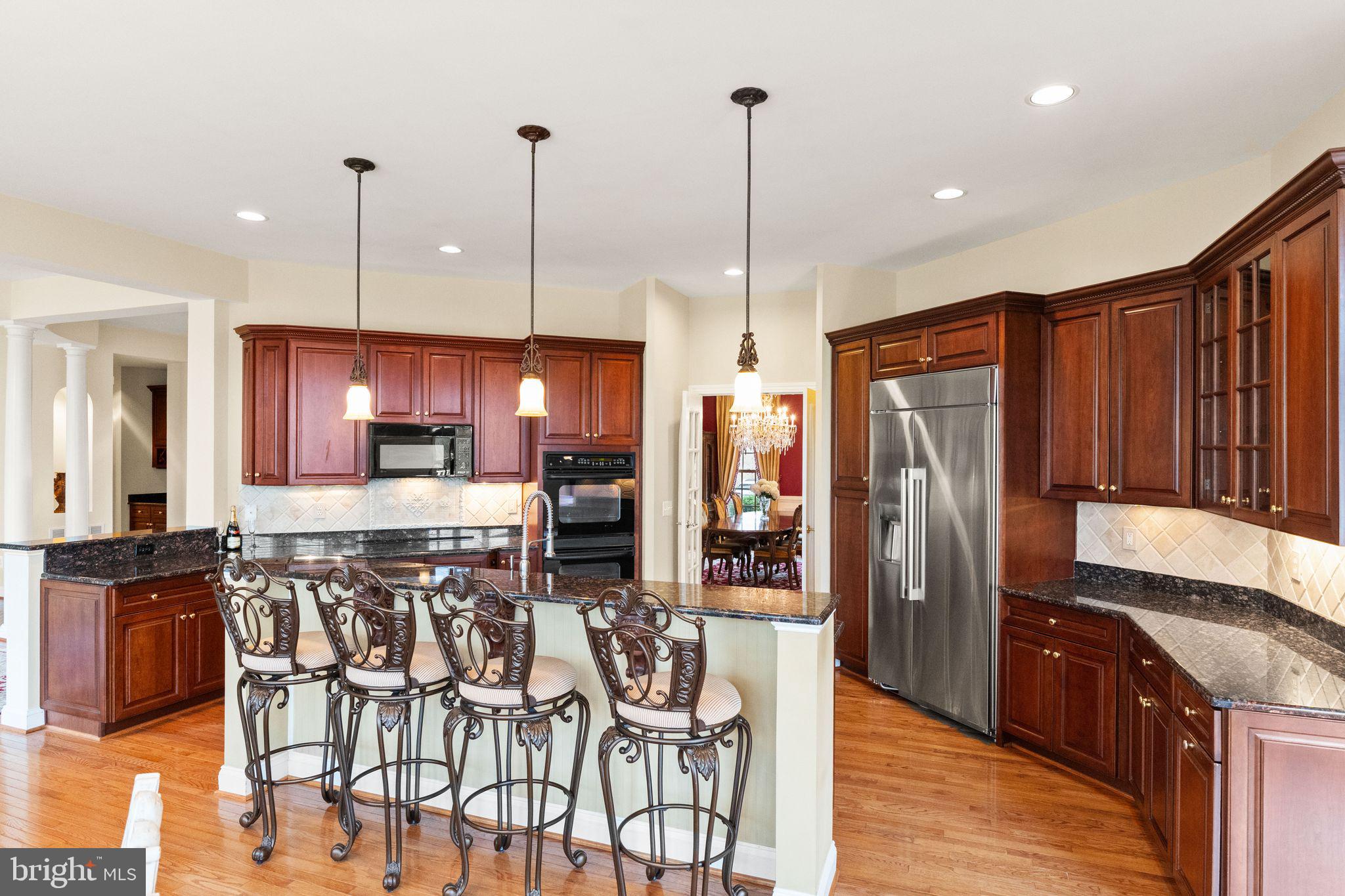 RIVER CREEK - Residential