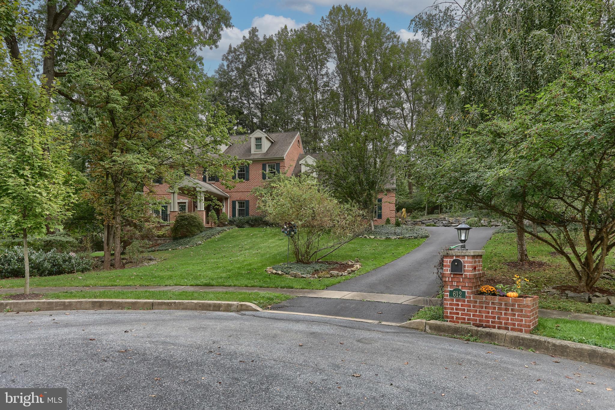 STONEY RUN - Residential