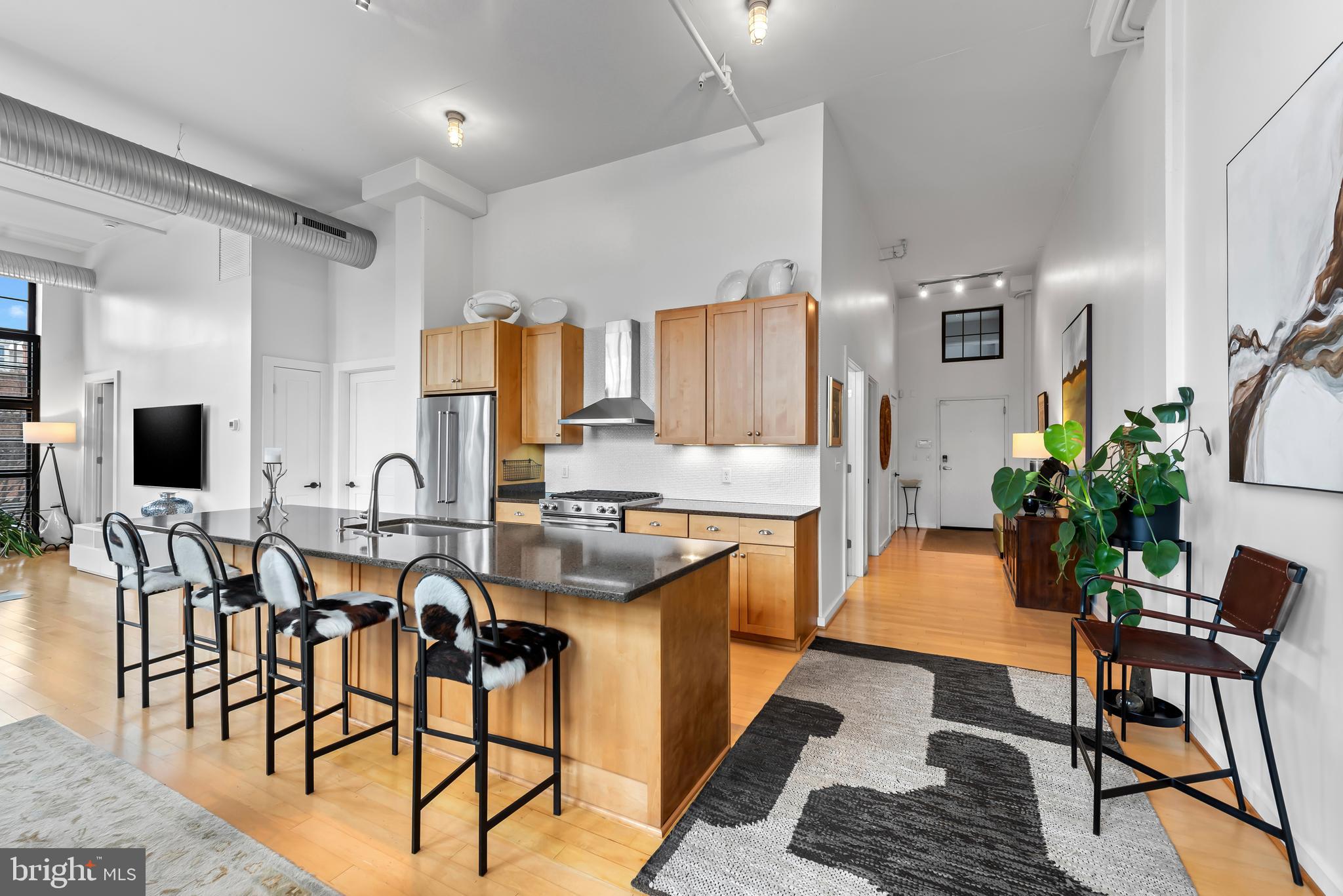 LITTLE ITALY - Residential