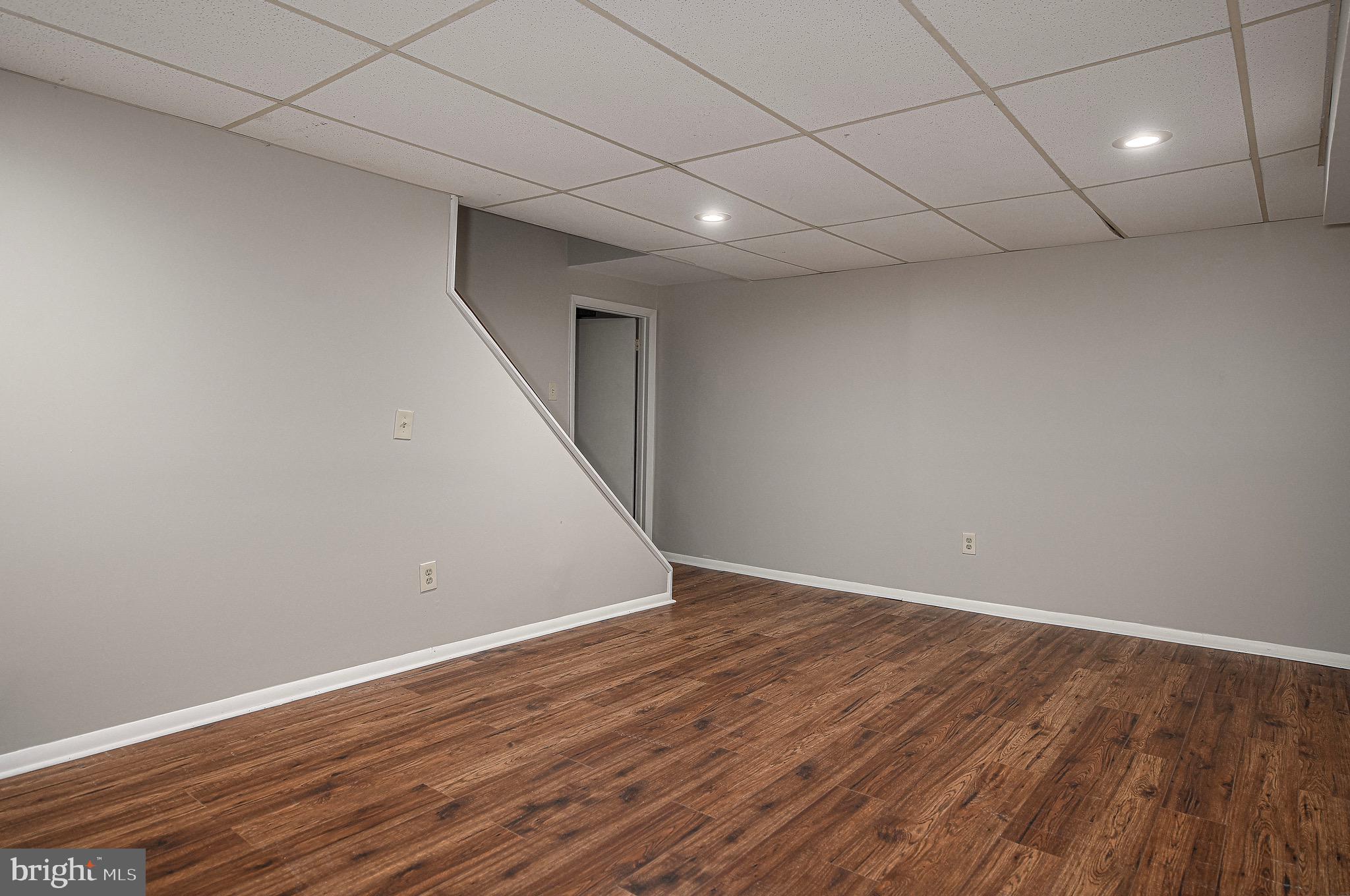 BROADWAY CONDOMINIUMS - Residential