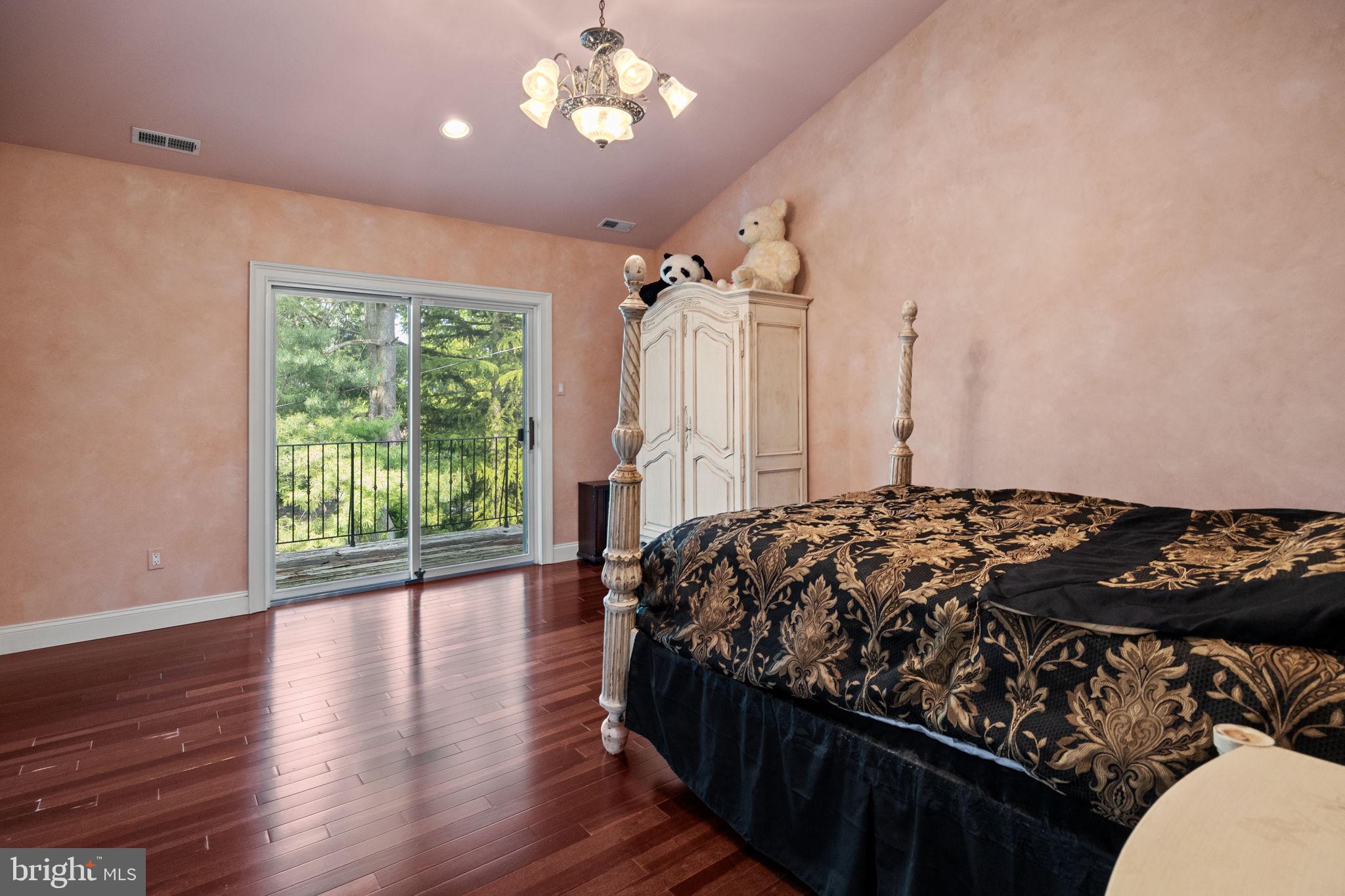 ABINGTON - Residential