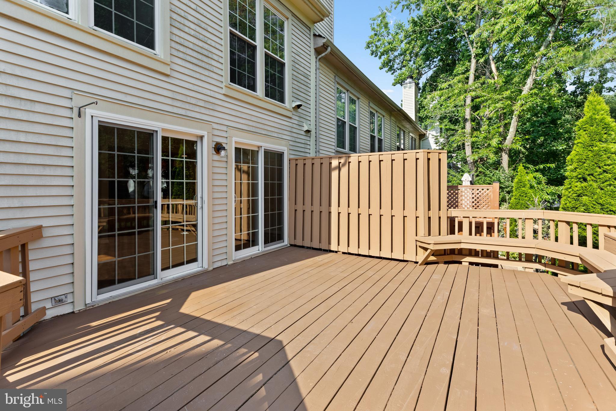 FAIR WOODS - Residential