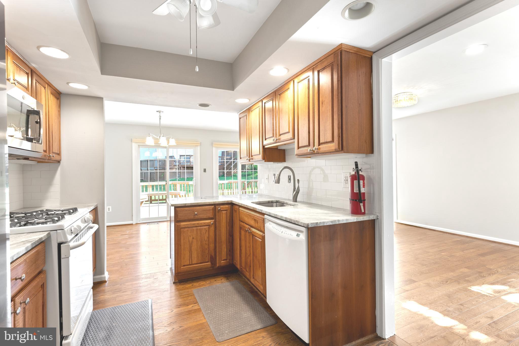 FAIR WOODS - Residential