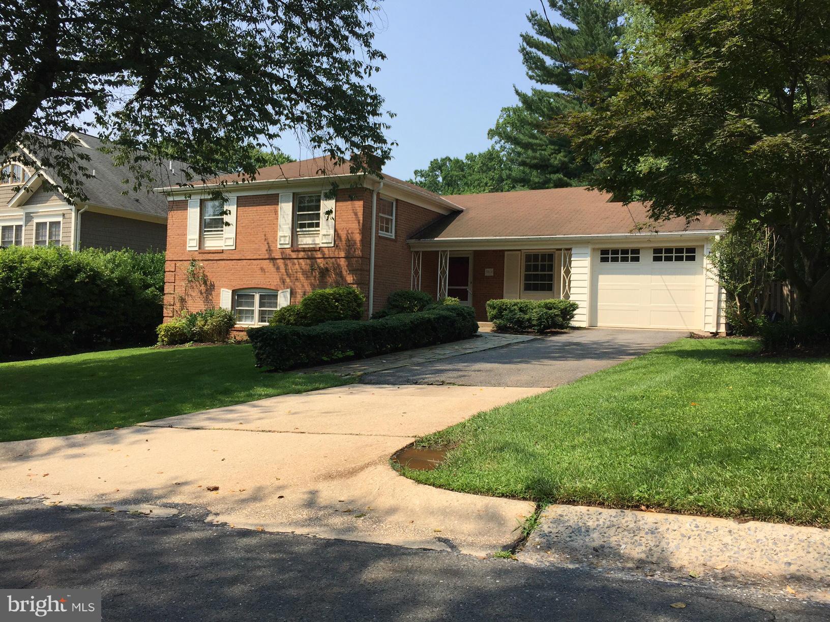PINEVIEW - Residential Lease