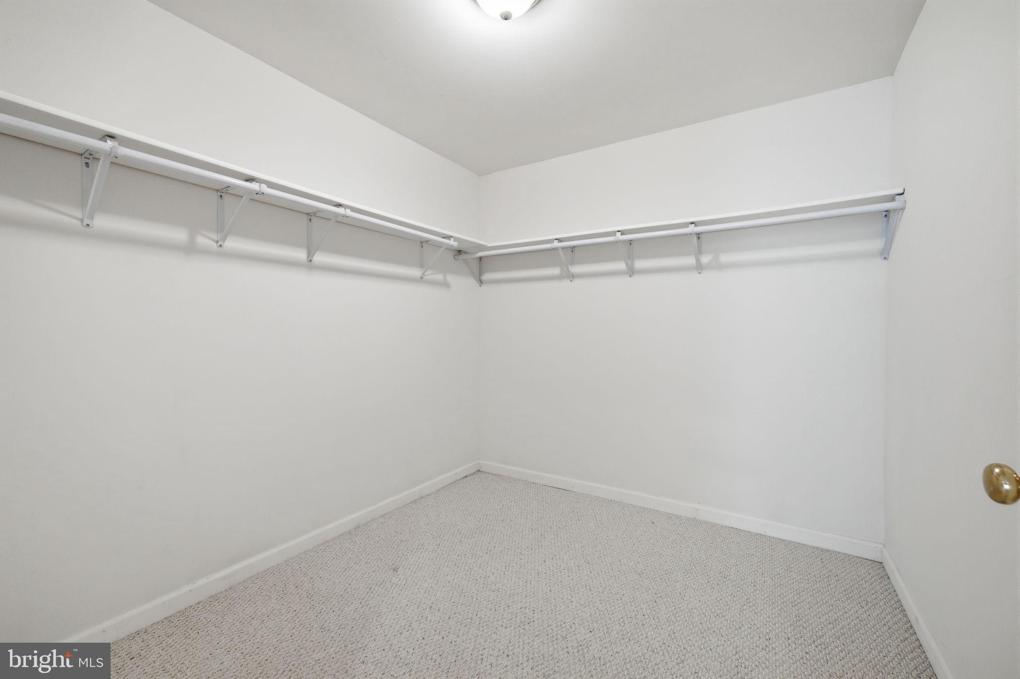 DARNESTOWN - Residential