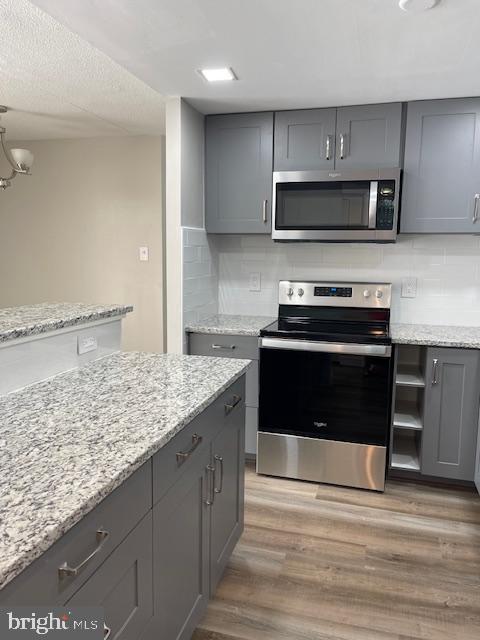 SENTINEL OF LANDMARK - Residential Lease