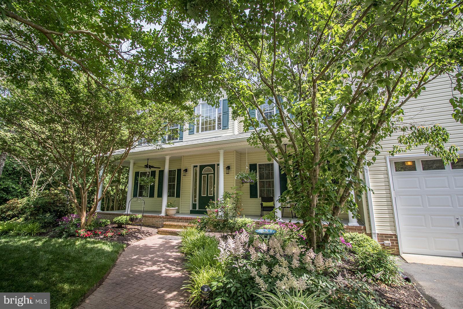CHESTNUT HILLS - Residential