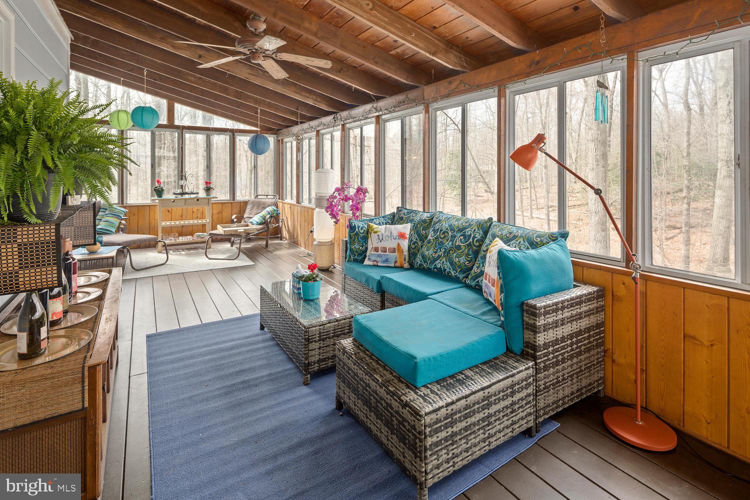 RESTON - Residential