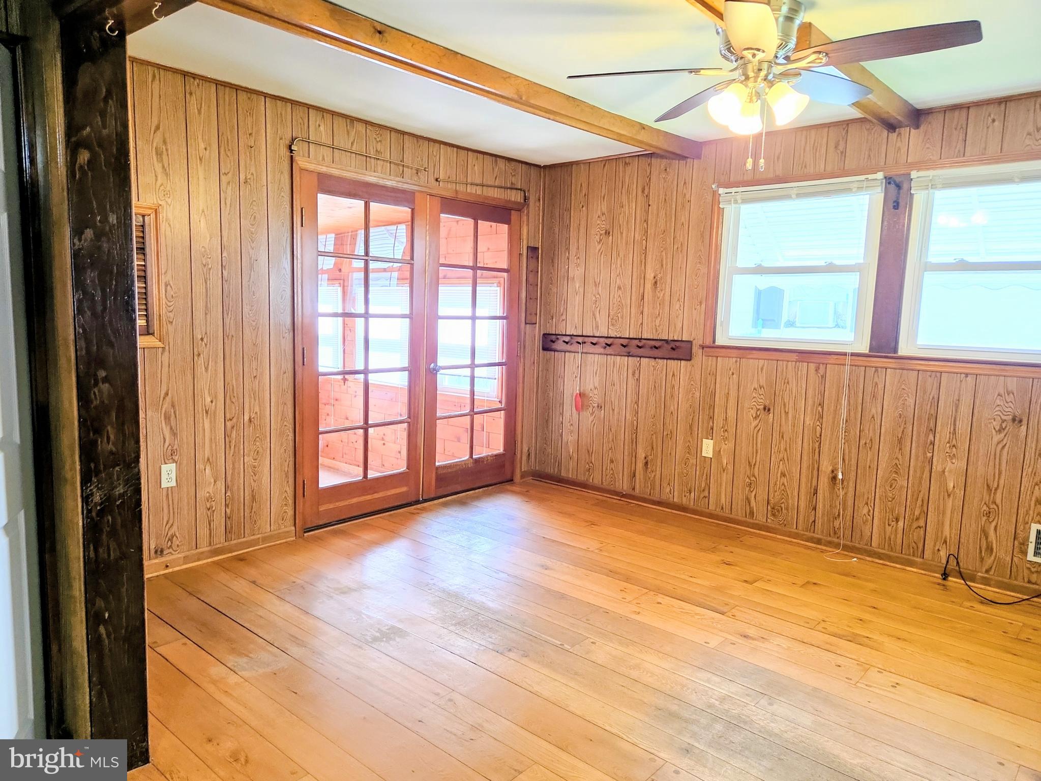 DUNLINDEN ACRES - Residential