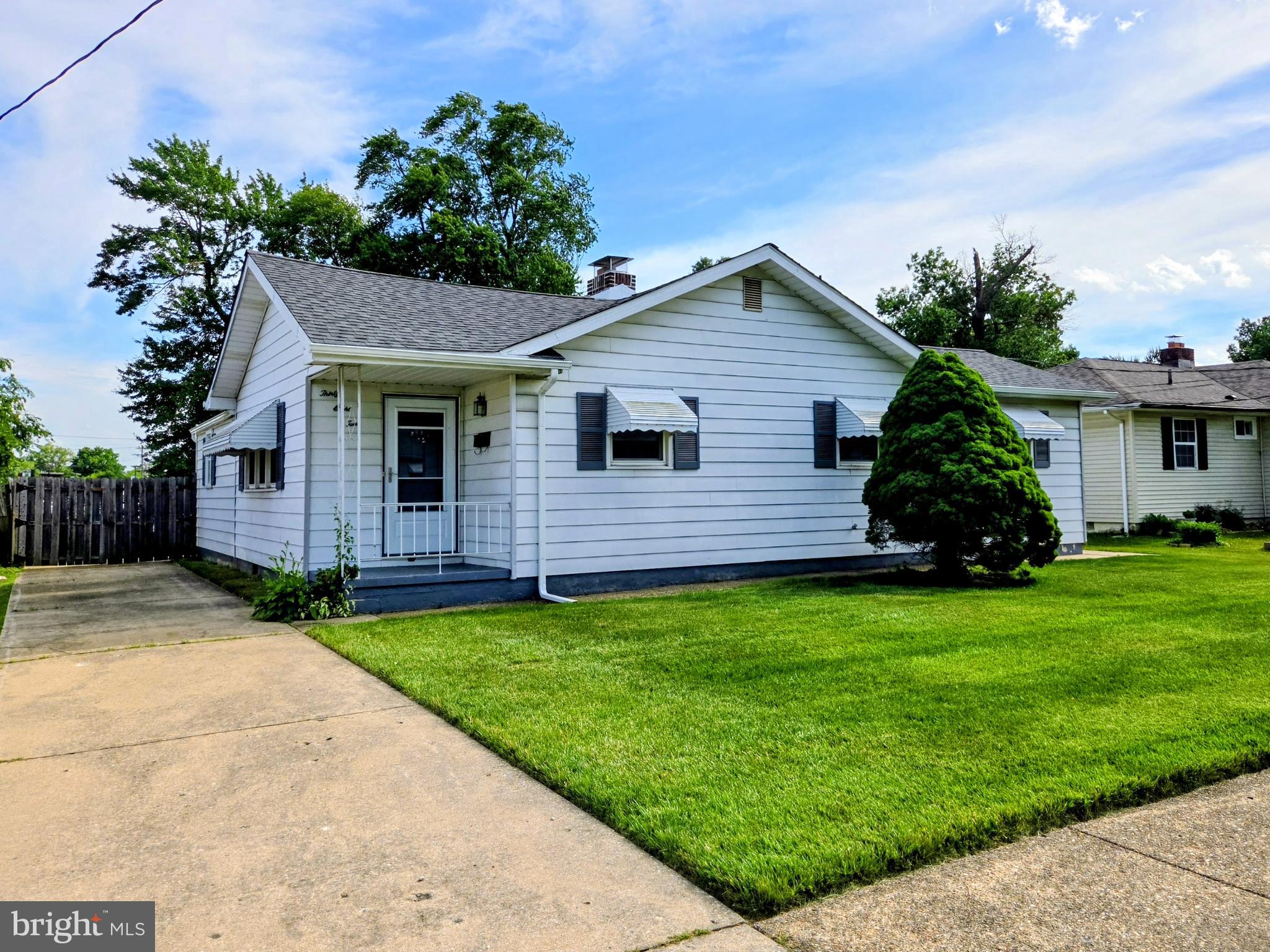 DUNLINDEN ACRES - Residential