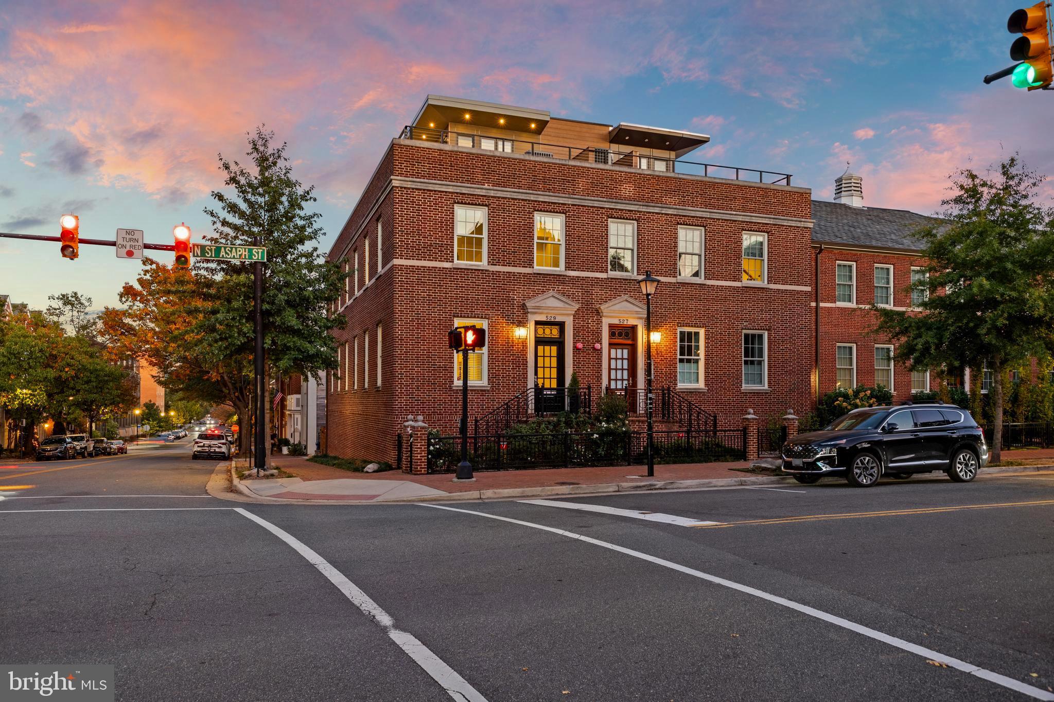 BRIGHTLEAF AND COOPER - Residential