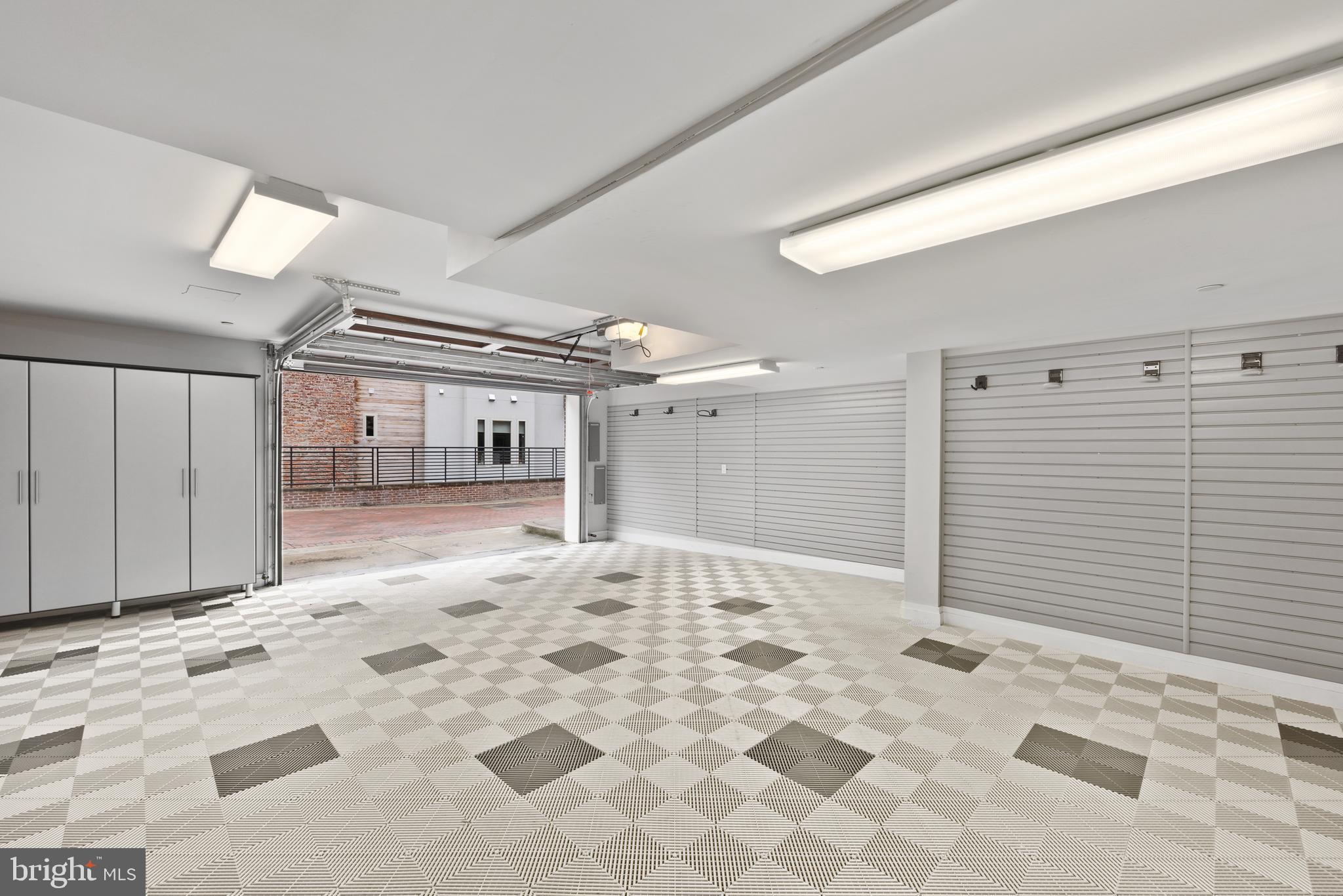 BRIGHTLEAF AND COOPER - Residential