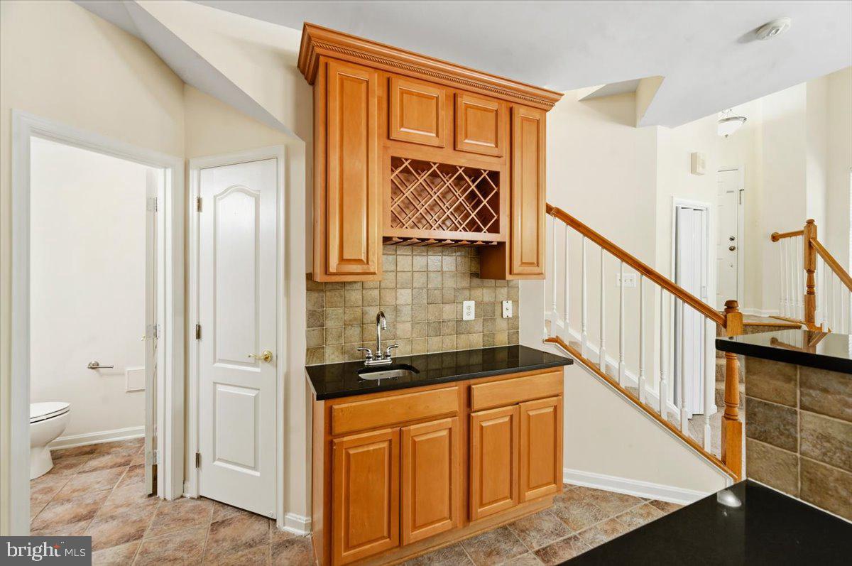 THE TOWNES AT VILLAGE PLACE - Residential