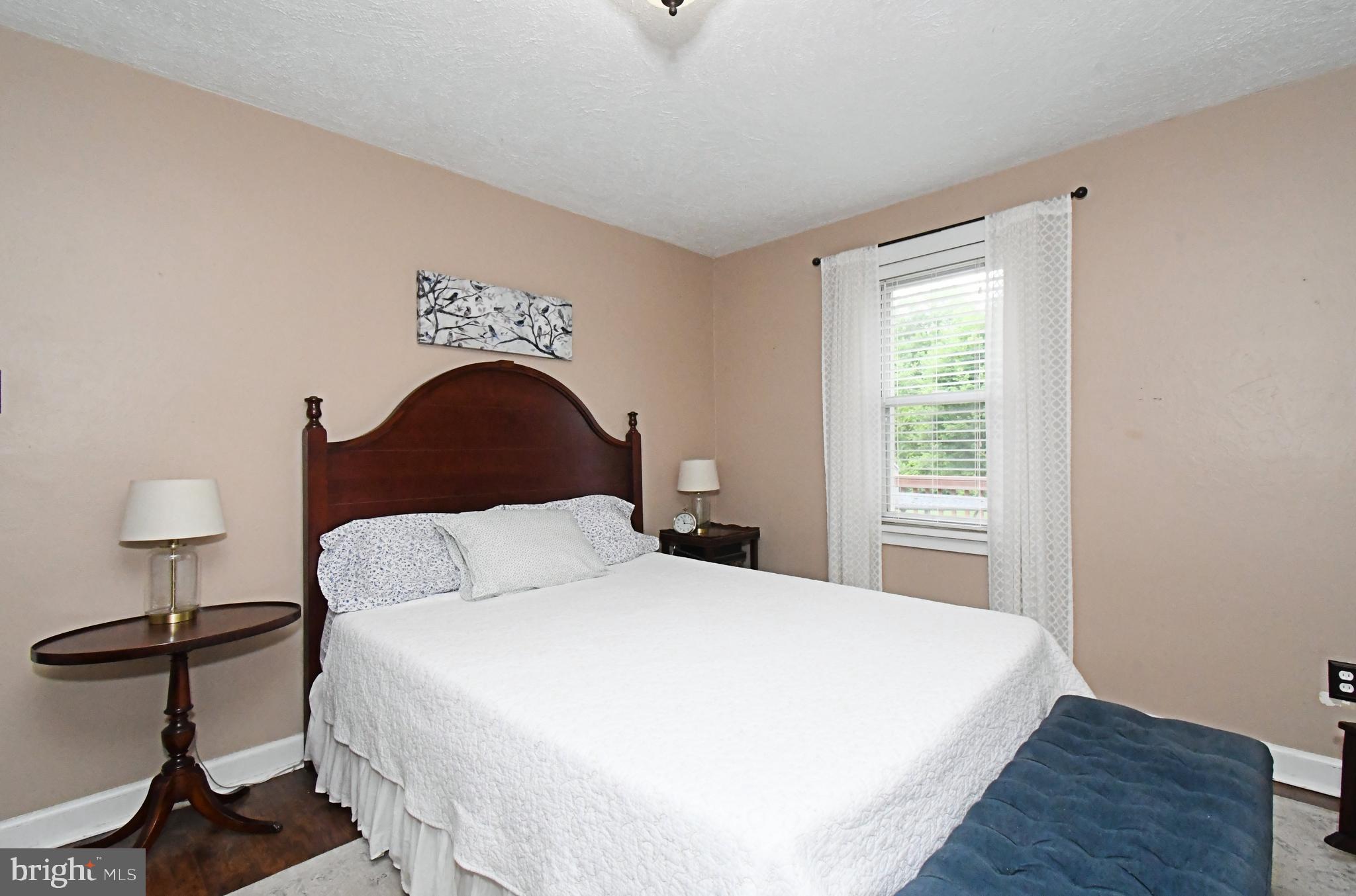 CORNWELLS MANOR - Residential