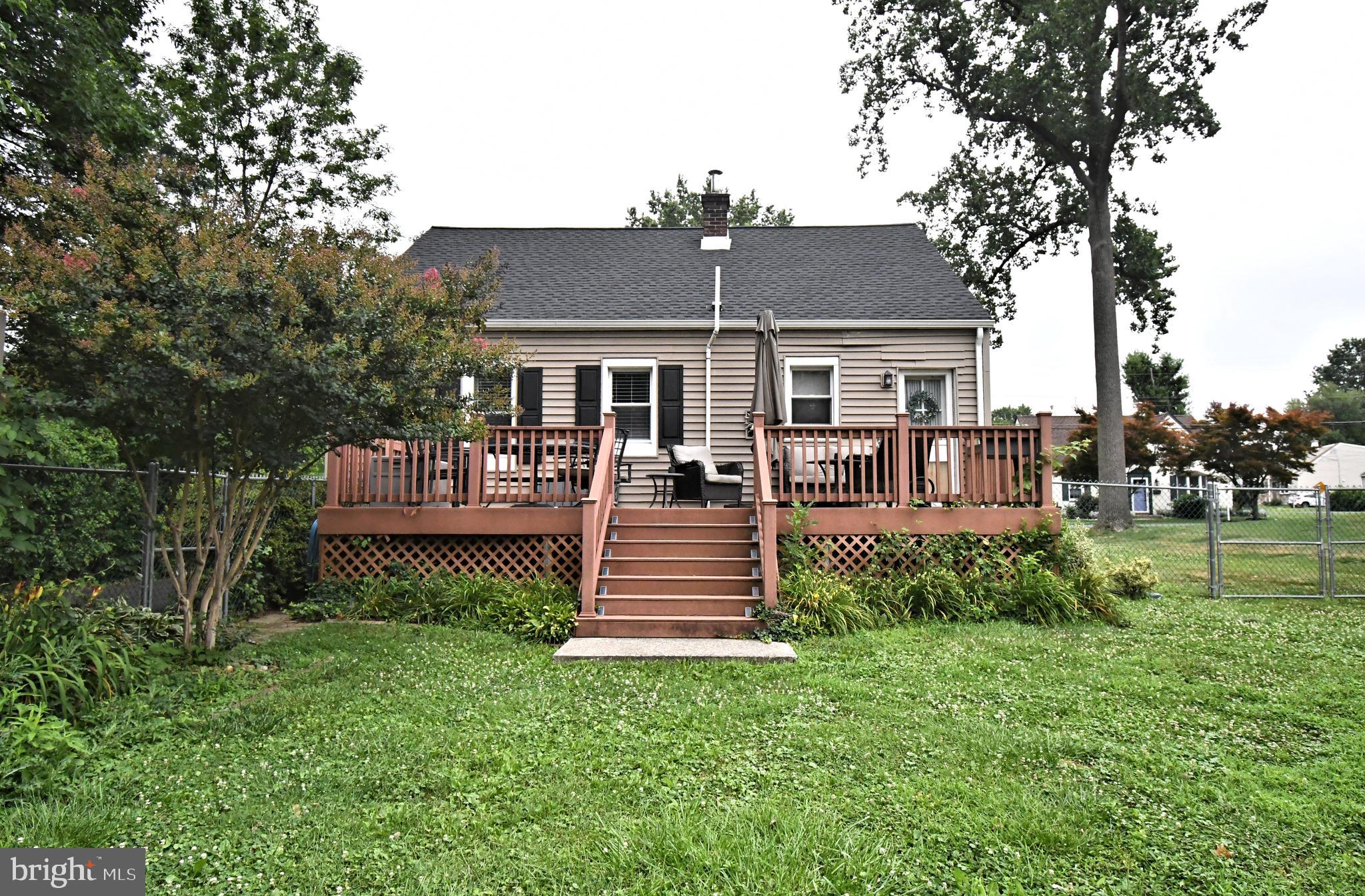 CORNWELLS MANOR - Residential