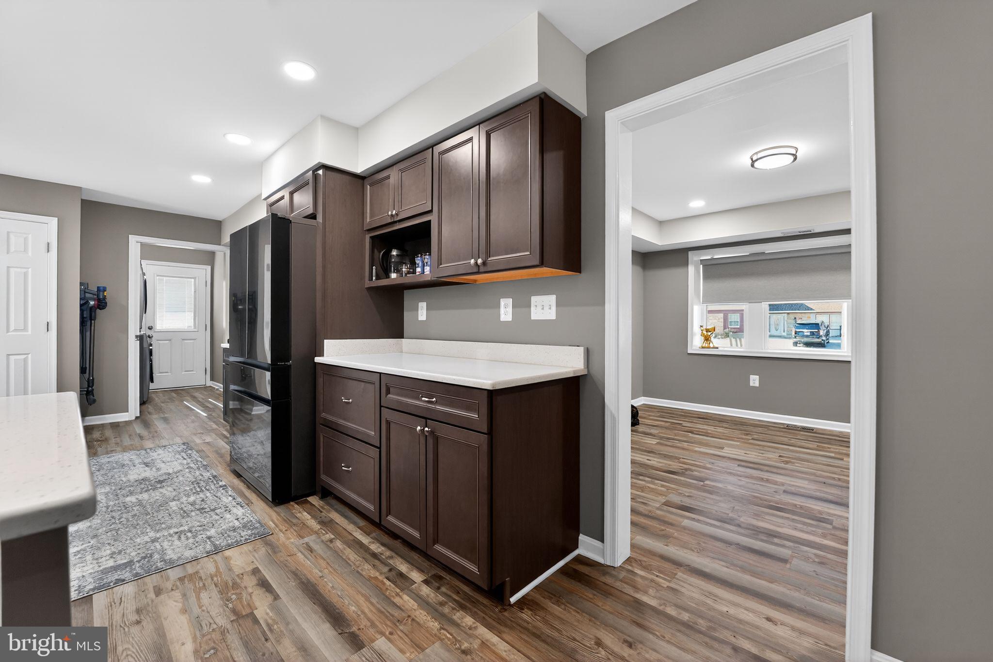 AMBER MEADOWS - Residential