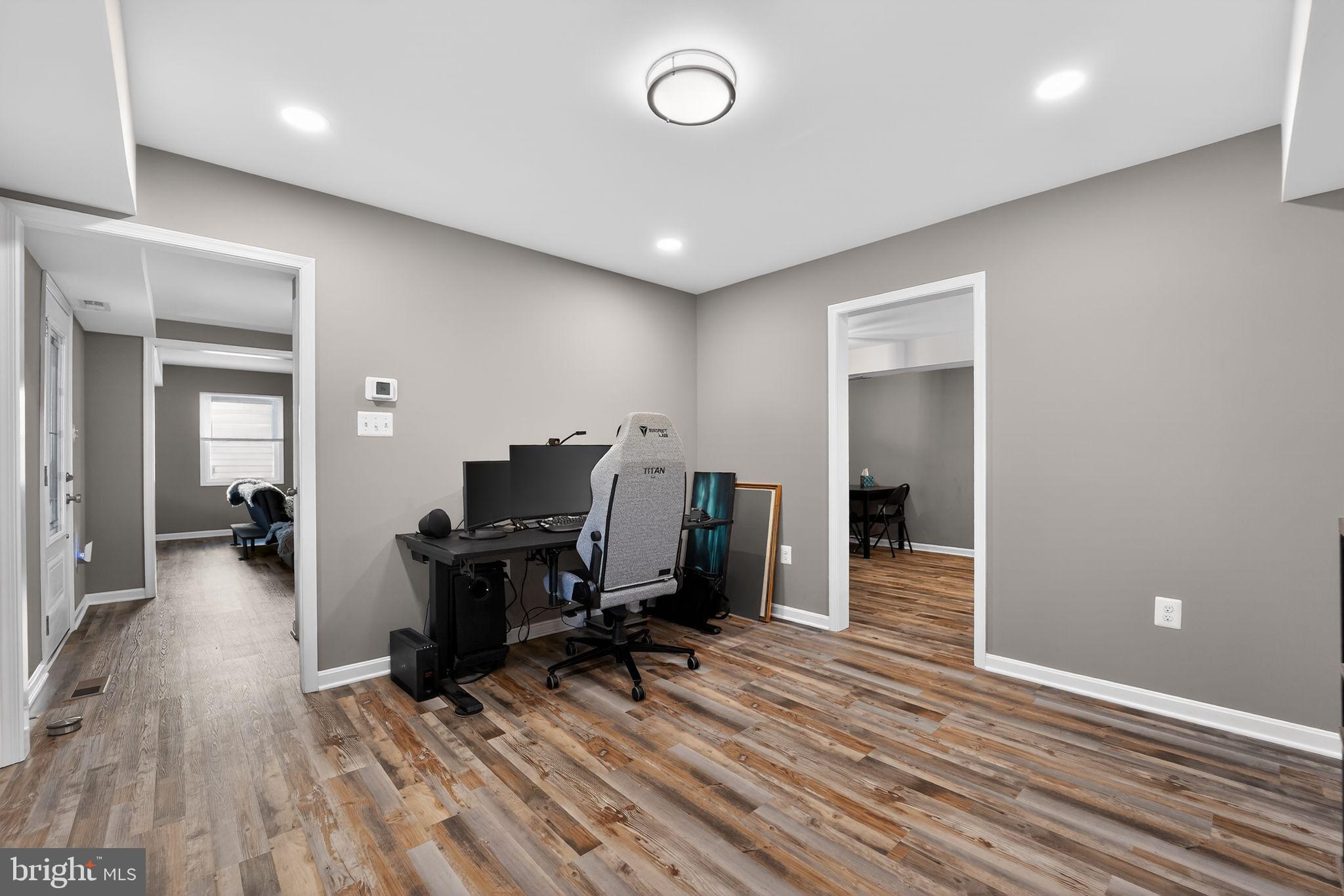 AMBER MEADOWS - Residential