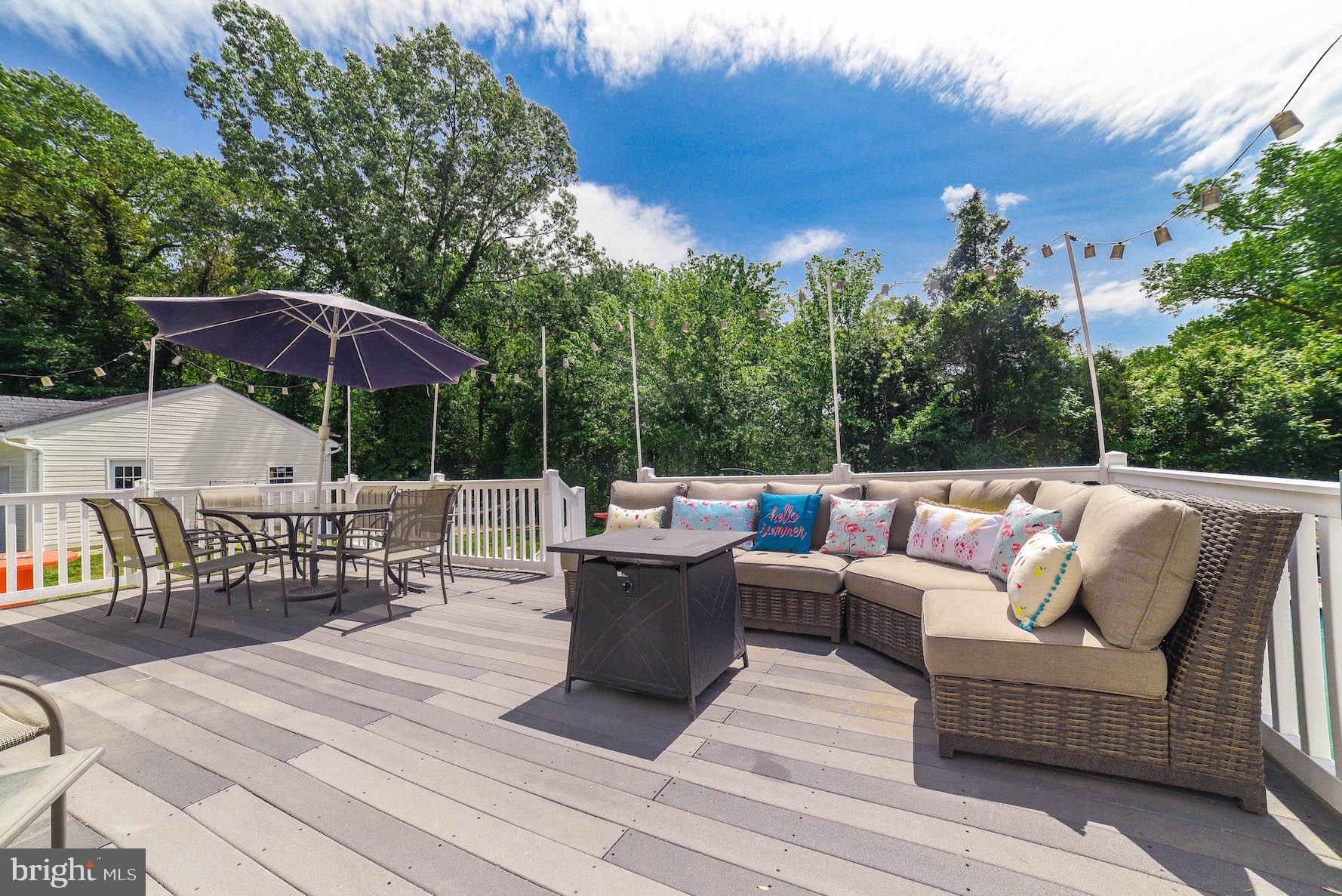 OAKLEIGH MANOR ESTATES - Residential