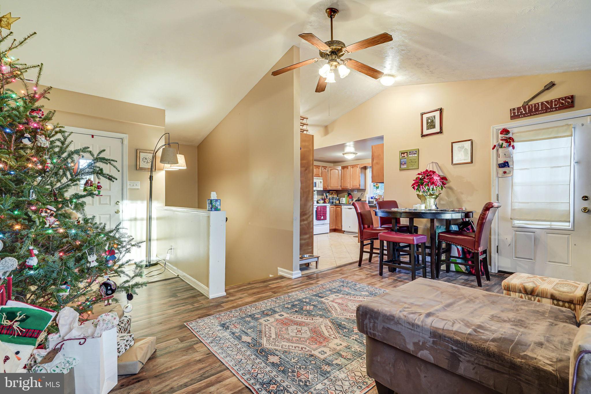 AQUIA HARBOUR - Residential